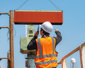 Crane Signaling Awareness